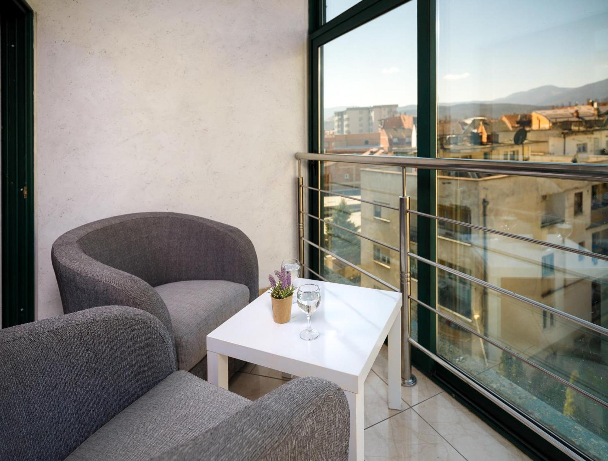 Green Center Gili Gostivar Rom bilde